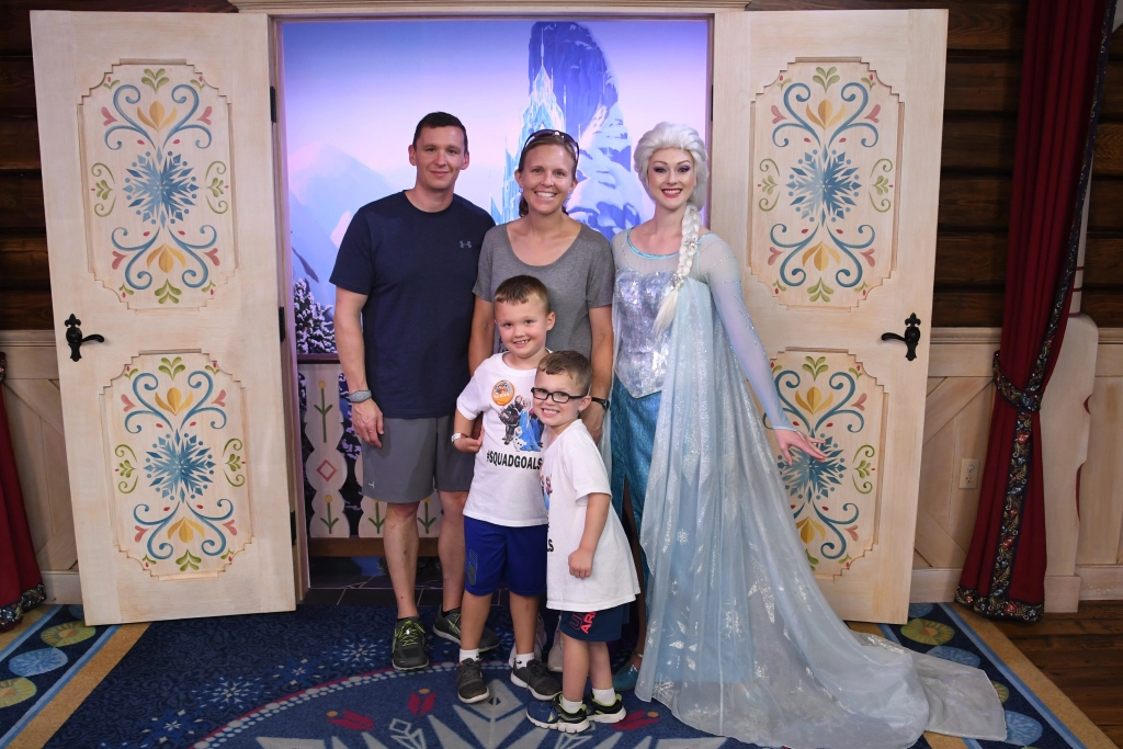 Disney World Review - meeting Anna and Else