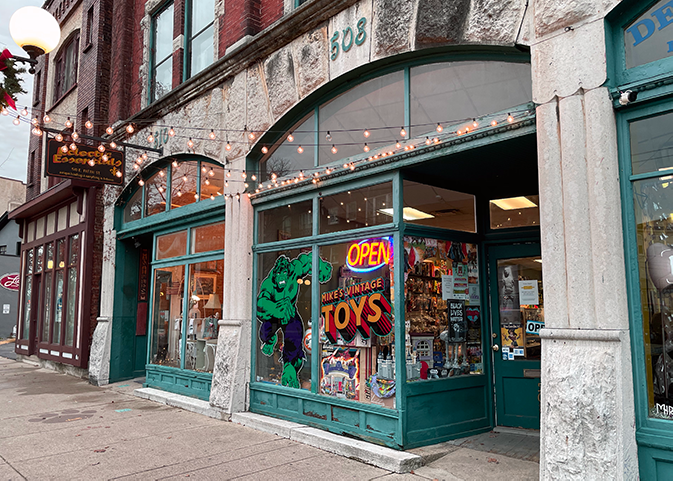 vintage toy store in Ohio